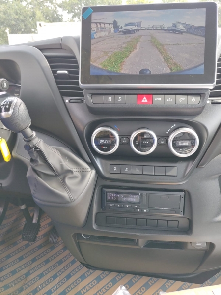 Iveco Daily różne rozstawy i wyposażenie